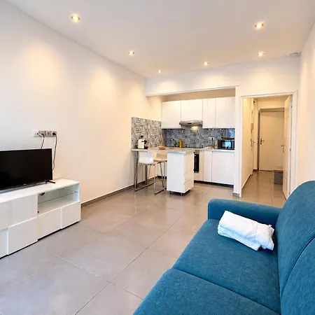 Zone Pietonne - Wifi, Ac, 2pers Apartment *